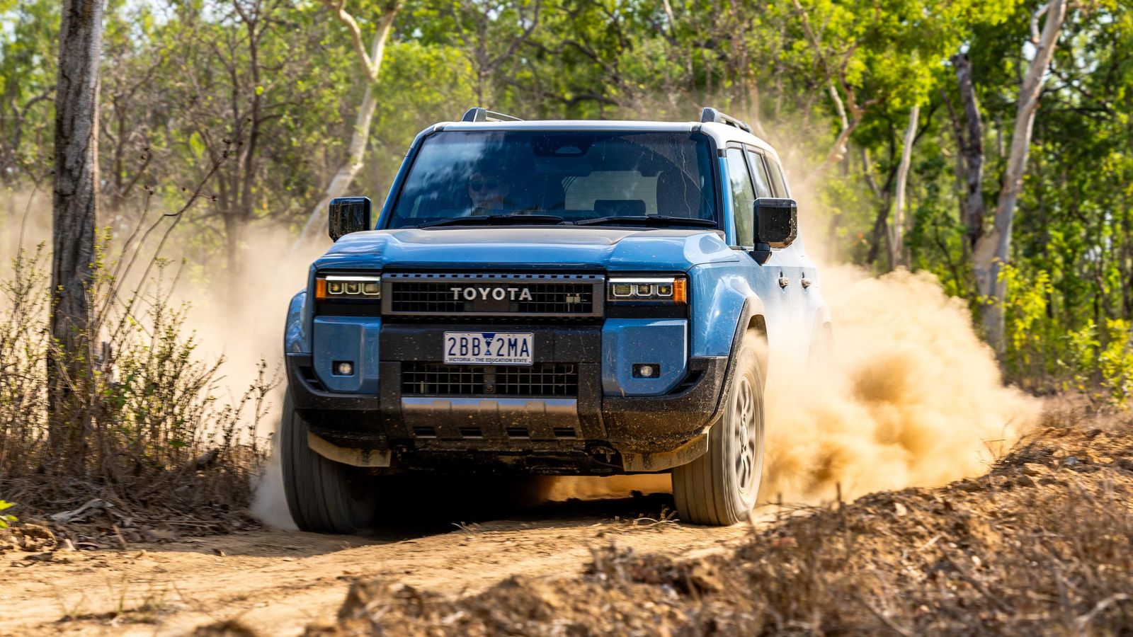 Toyota LandCruiser Prado - Image 2